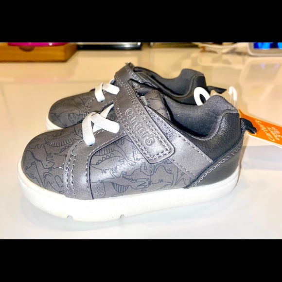 Carter’s set for 9-12 months (Boy) - Picture 9 of 11